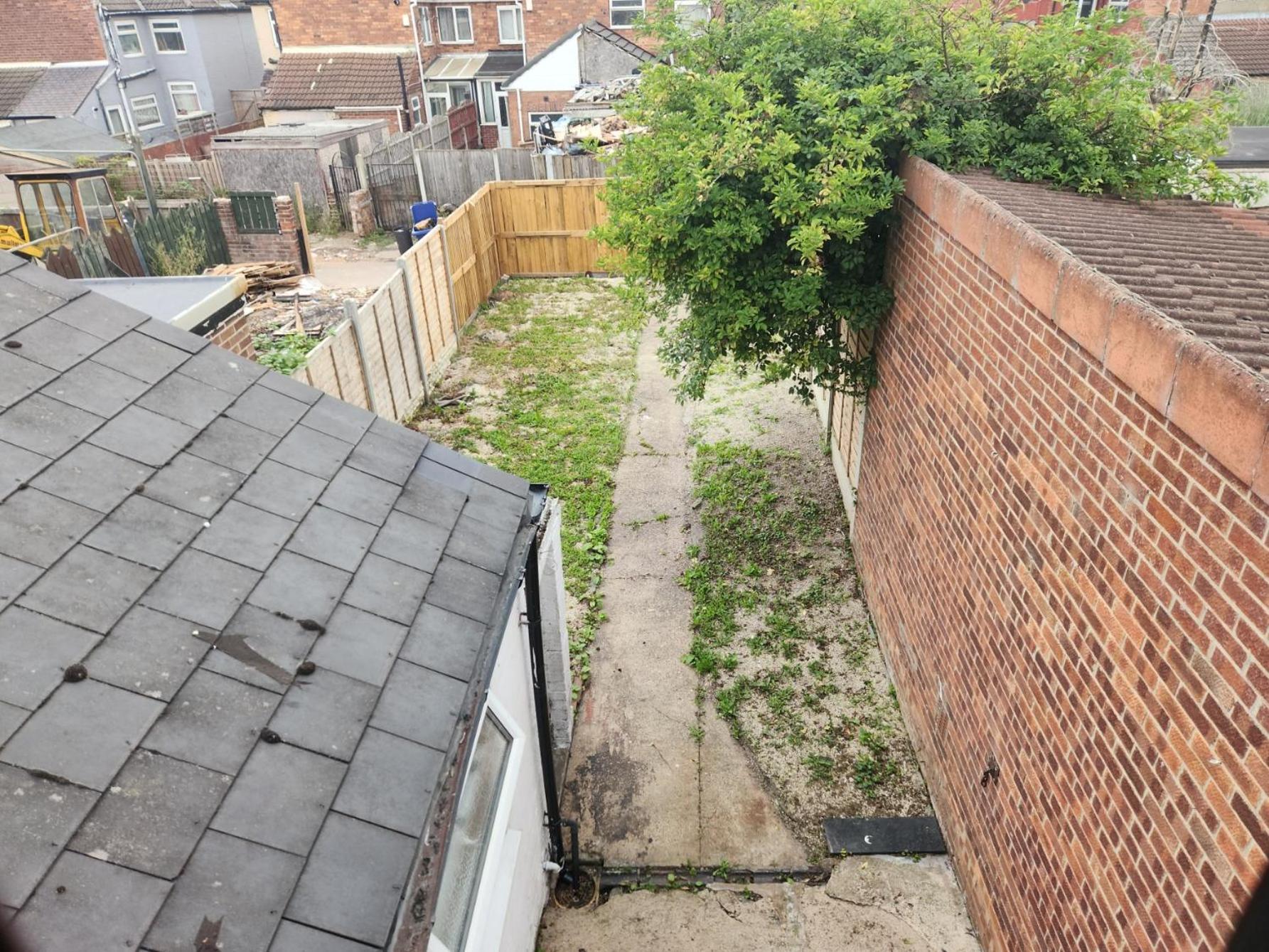 Holiday home Serviced - - 3 Bed House-close To A1 & M18 - Contractors - Business Travellers - Families *